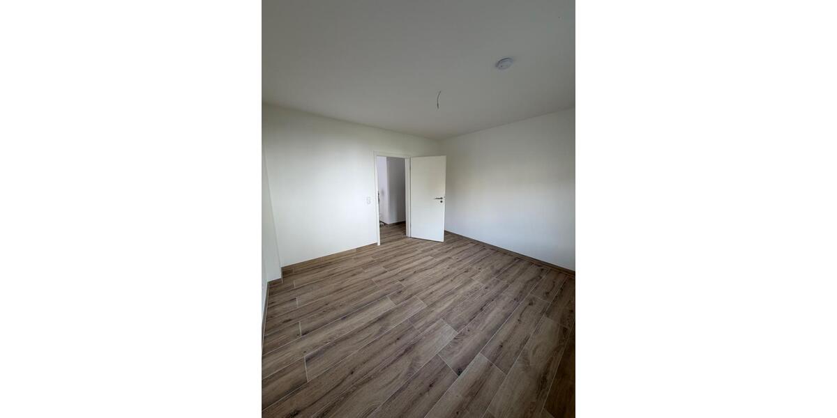 Erdgeschoßwohnung Gelsenkirchen Gelsenkirchen-Mitte - 2 Zimmer, 60 m&sup2;, 500&euro; | Angebot:26408164