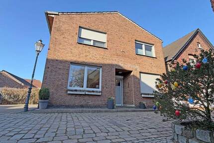 Haus Hünxe Krudenburg - 8 Zimmer, 246 m&sup2;, 550.000&euro; | Angebot:24858215