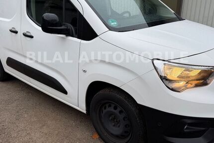 Opel Combo 81.388 km 9.490 &euro; Gelsenkirchen 45889
