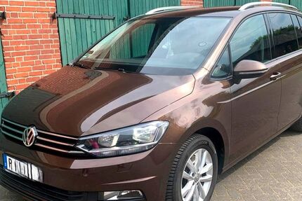 VW Touran 83.040 km 18.500 &euro; Bottrop 46244