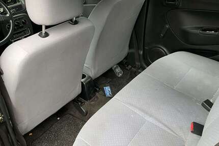 Daihatsu Cuore 182.500 km 700 € Duisburg 47053