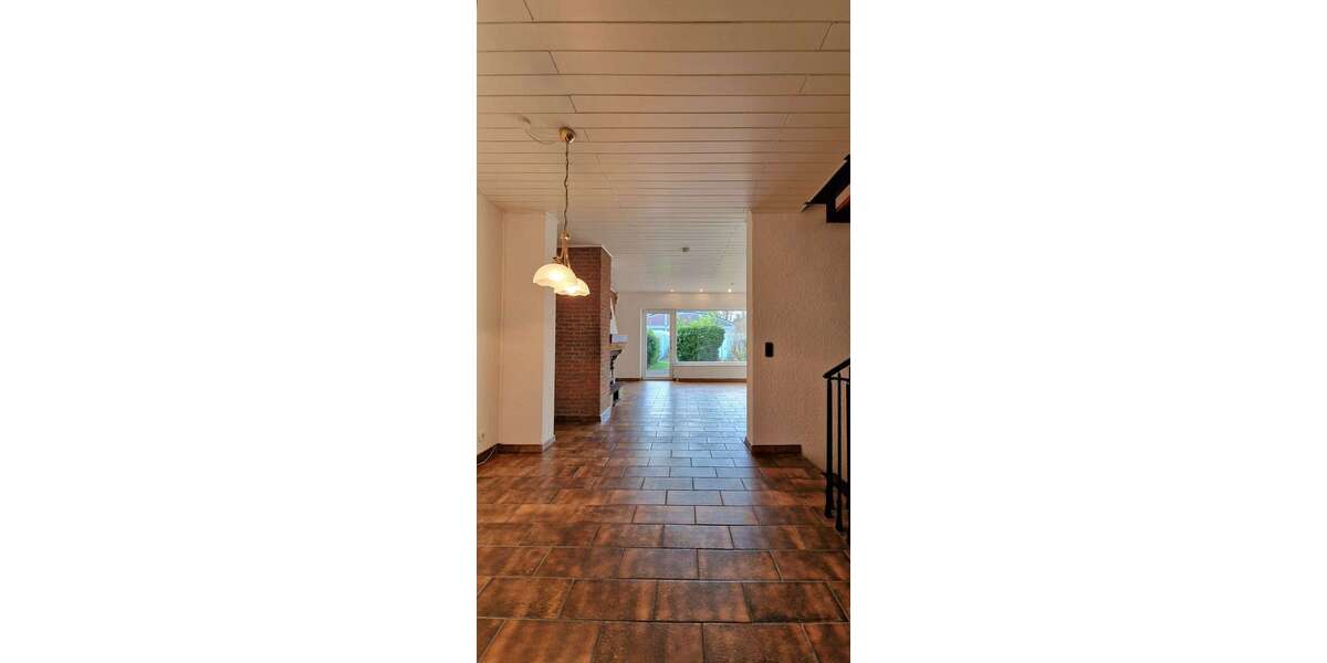 Haus zum Kaufen in Essen 359.000 € 109 m² 5 zimmer