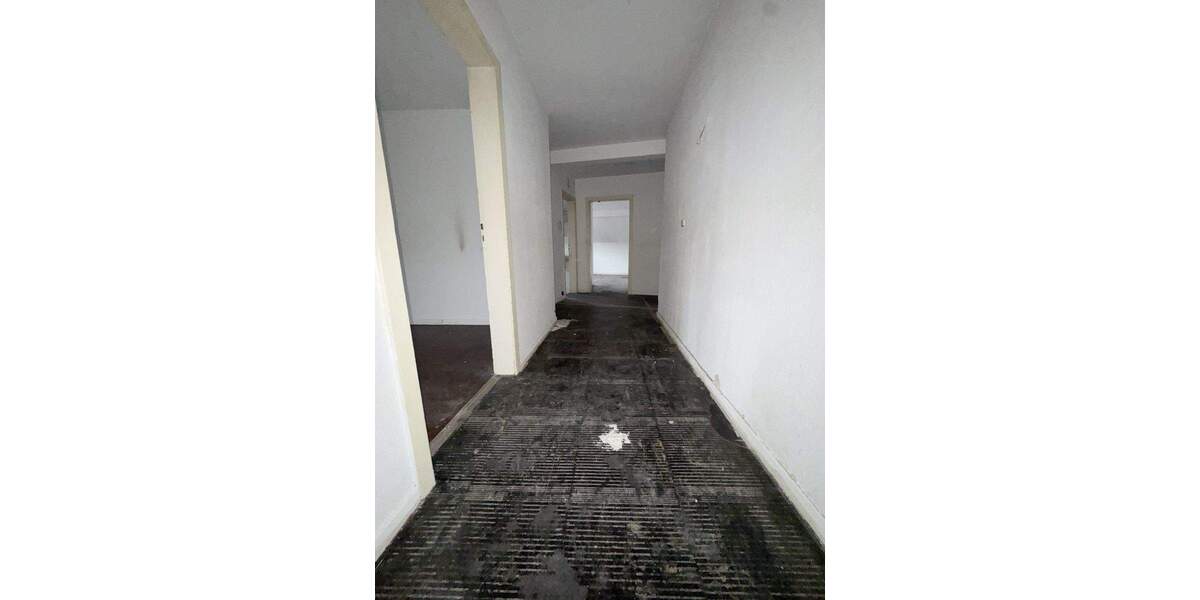 Handwerker aufgepasst! Wohnen & selbst gestalten - Mietfrei + Zuschuss 3 zimmer