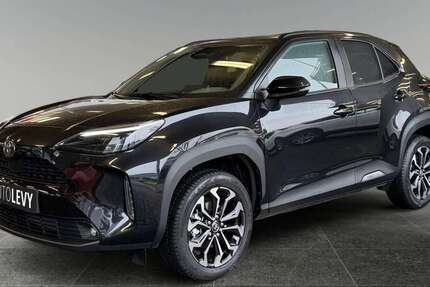 Toyota Yaris Cross 12.288 km 25.490 &euro; Düsseldorf 40595