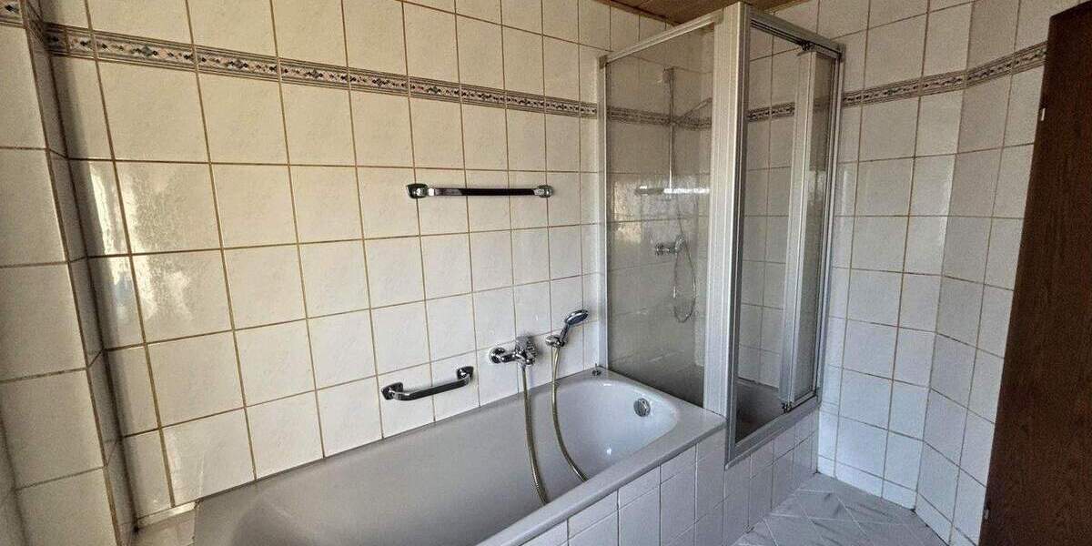 Doppelhaushälfte Neukirchen-Vluyn Vluyn - 4 Zimmer, 120 m&sup2;, 365.000&euro; | Angebot:25141607