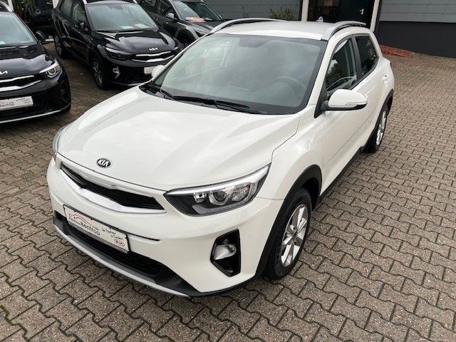 Kia Stonic 65.000 km 12.280 € Bochum 44807