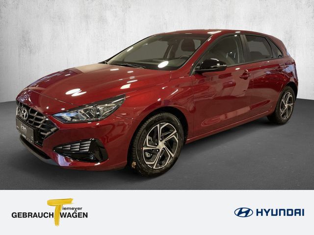 Hyundai i30 30.140 km 15.490 &euro; Recklinghausen 45657
