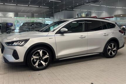 Ford Focus 4.468 km 26.470 &euro; Dinslaken 46539