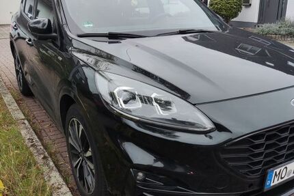 Ford Kuga 109.000 km 20.450 € Moers 47443