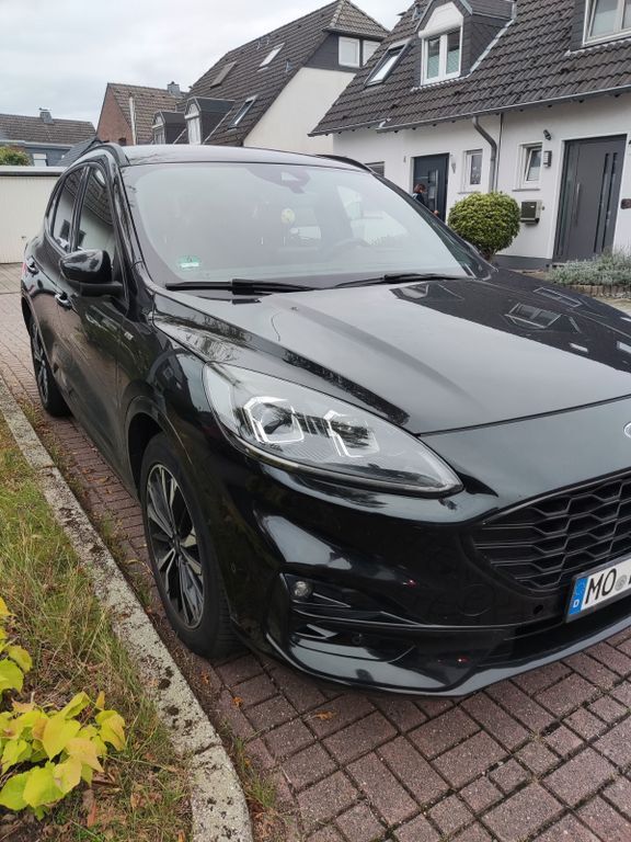 Ford Kuga 109.000 km 20.450 € Moers 47443