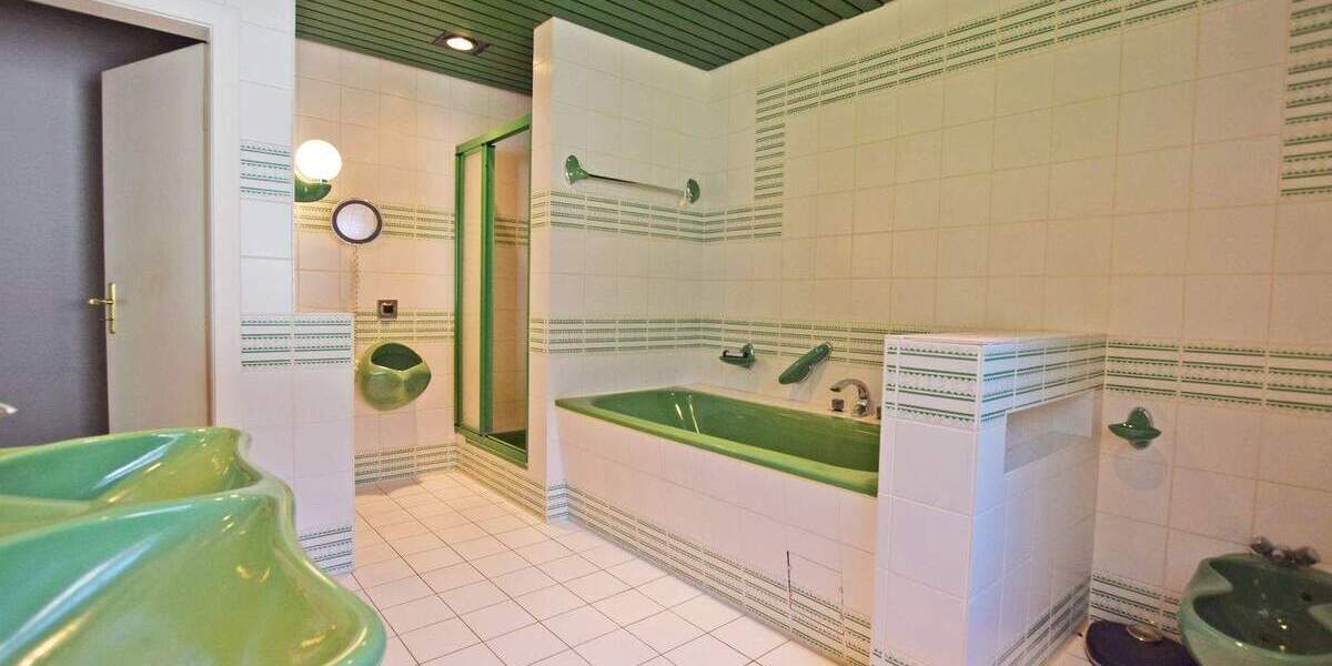 Zweifamilienhaus mit Potenzial im beliebten Brucker-Holt-Viertel 1 zimmer