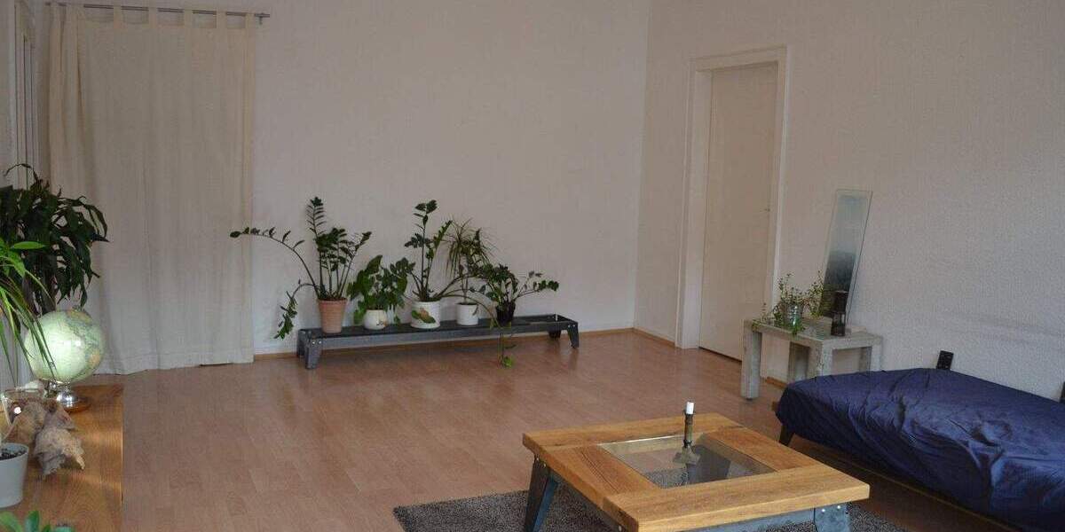 Etagenwohnung Düsseldorf Stadtmitte - 3 Zimmer, 64 m&sup2;, 950&euro; | Angebot:25606509