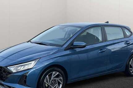 Hyundai i20 24.723 km 24.490 &euro; Dinslaken 46535