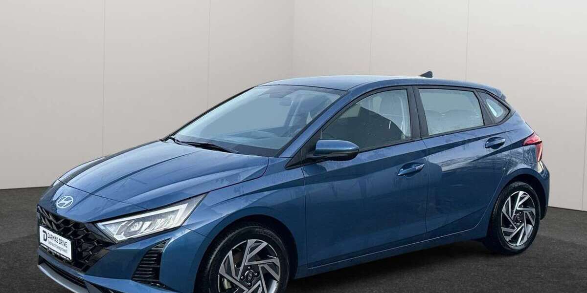 Hyundai i20 24.723 km 24.490 &euro; Dinslaken 46535