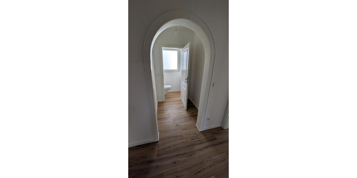 Erstbezug der Extraklasse – Garten, Terrassen & Bürofläche zimmer