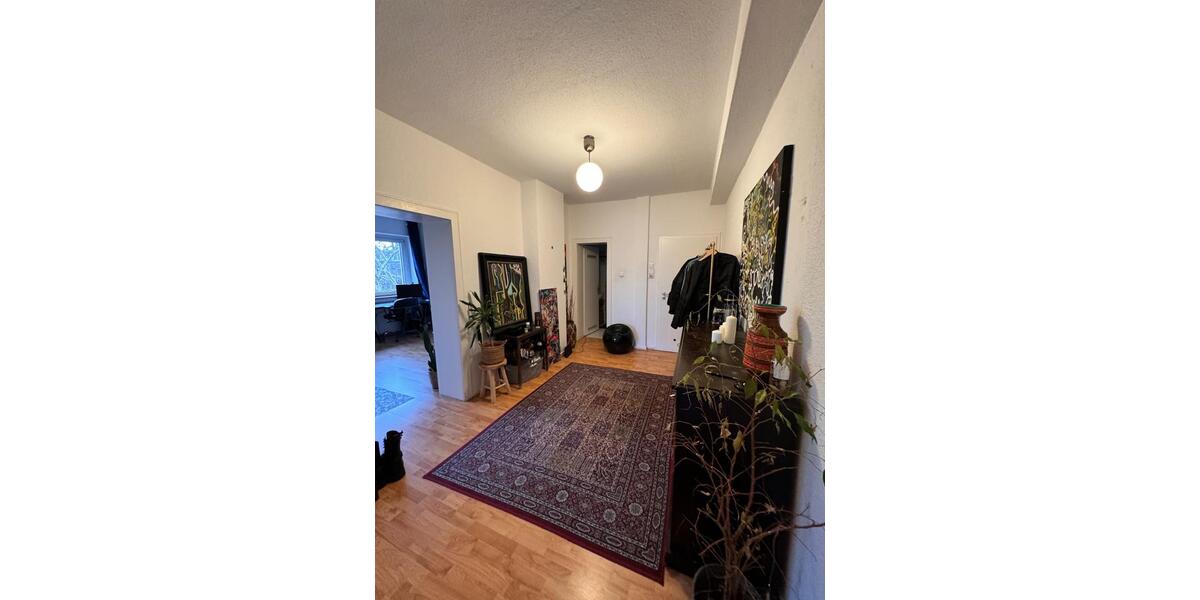 Untermiete: Helle 3-Raum-Wohnung in Düsseldorf 3 zimmer