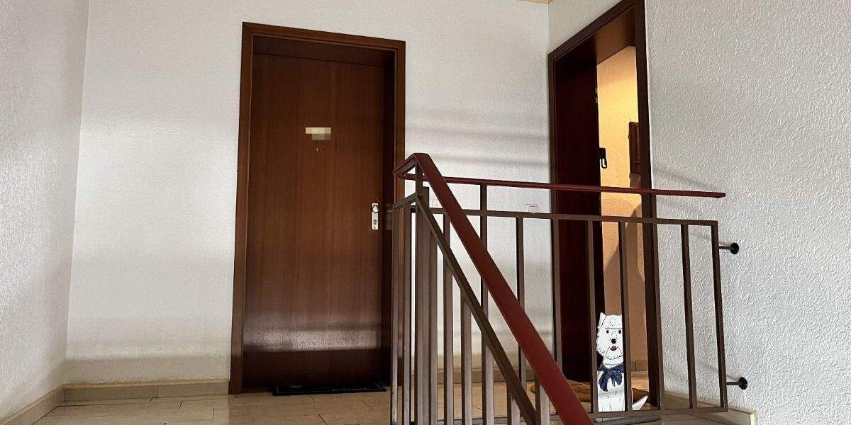 Etagenwohnung Duisburg Bergheim - 3 Zimmer, 81 m&sup2;, 175.000&euro; | Angebot:23048289