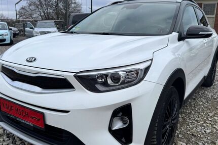 Kia Stonic 113.000 km 9.490 &euro; Velbert 42551