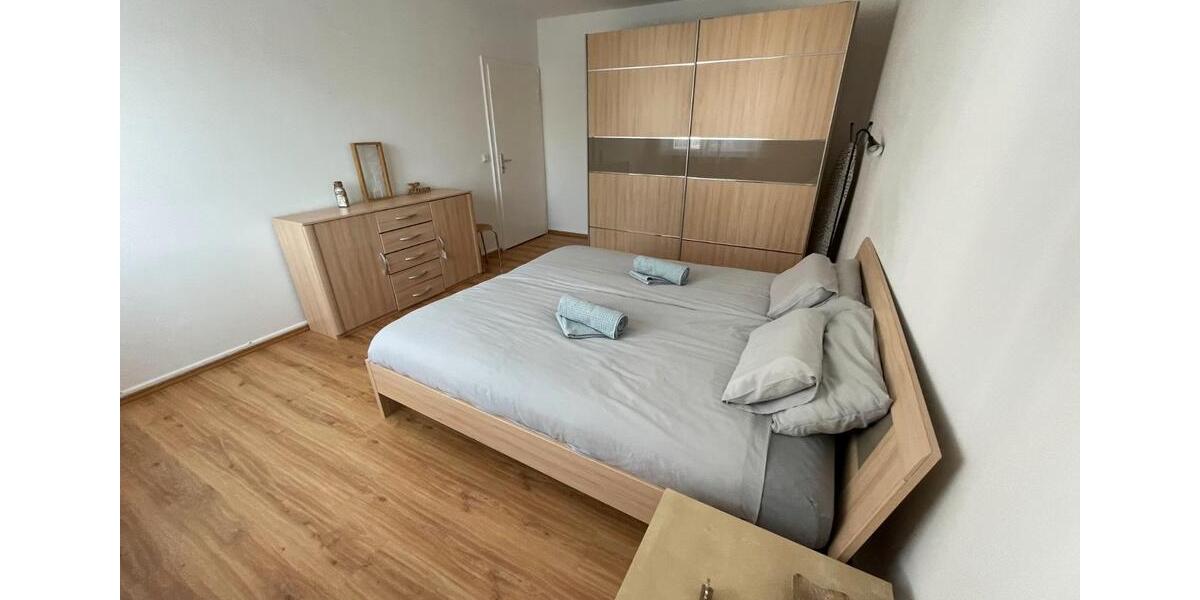 Etagenwohnung Essen Stadtbezirk VI - 2 Zimmer, 61 m&sup2;, 155.000&euro; | Angebot:26940678