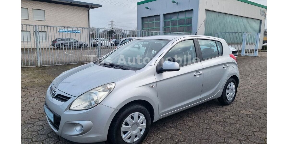 Hyundai i20 129.000 km 2.999 &euro; Dinslaken 46539