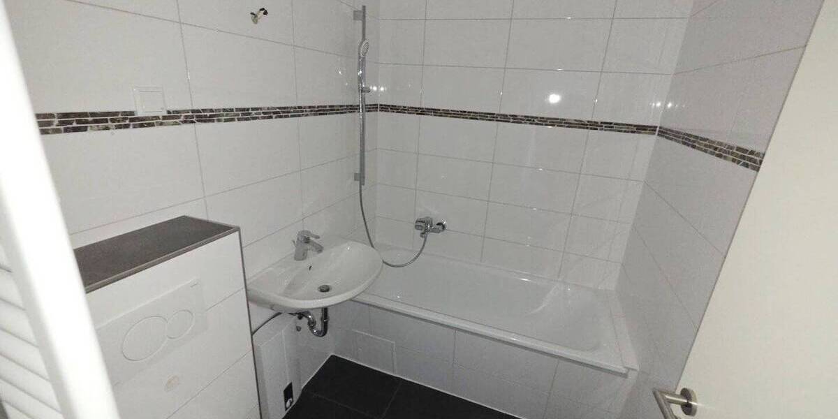 Etagenwohnung Gladbeck Zweckel - 3 Zimmer, 82 m&sup2;, 710&euro; | Angebot:26376599