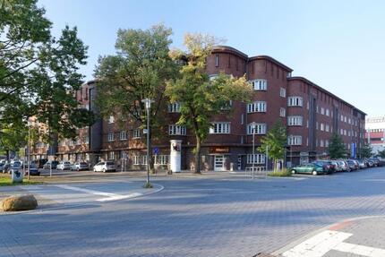 Der Unterschied zwischen Traumprinz und Traumwohnung: Das LETZTERE gibt es wirklich. 2.5 zimmer