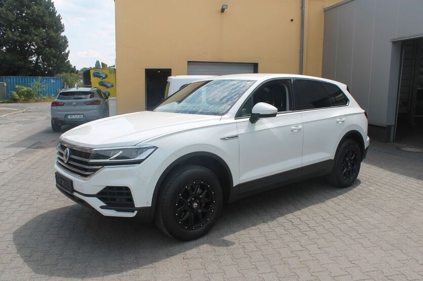 VW Touareg 59.987 km 39.980 € Bochum 44867