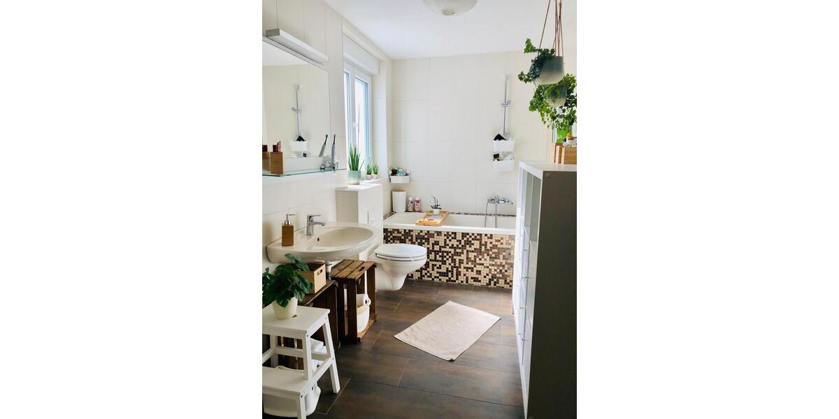 Helle modernisierte 3,5 Zimmer Whg. m. Südbalkon in OB Holten 3 zimmer