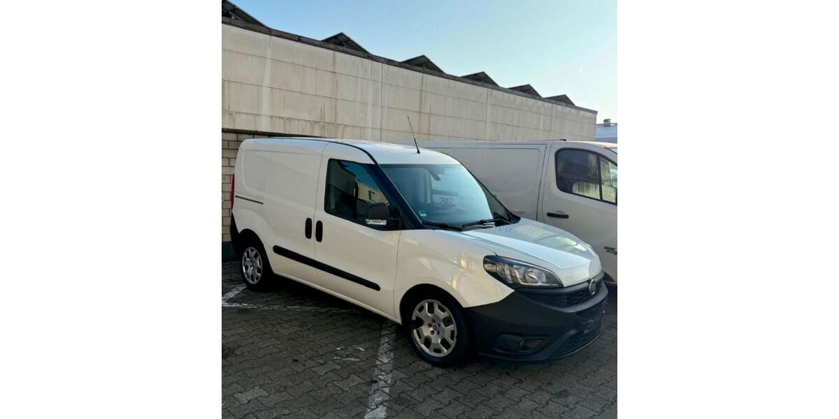 Fiat Doblo 135.000 km 6.600 &euro; Oberhausen 46049