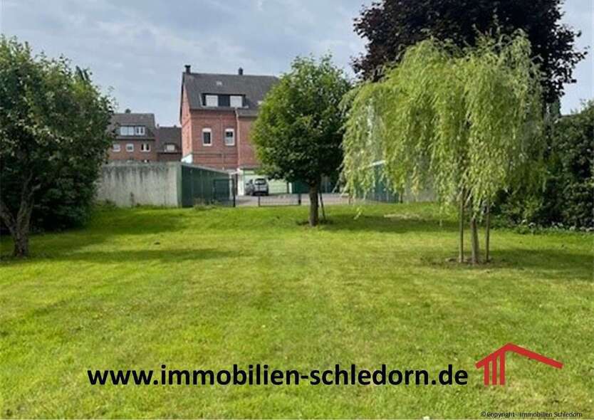 Haus zum Kaufen in Oberhausen 849.000 € 440 m²