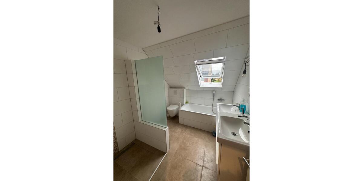 Gewerbeobjekt Meerbusch - 2.100&euro; | Angebot:25420517