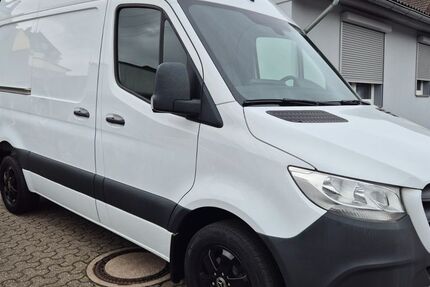 Mercedes-Benz Sprinter 159.000 km 22.999 &euro; Düsseldorf 40591