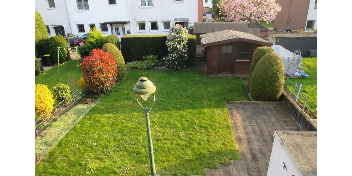Reihenhaus Moers Rheinkamp - 4 Zimmer, 100 m&sup2;, 330.000&euro; | Angebot:27428309