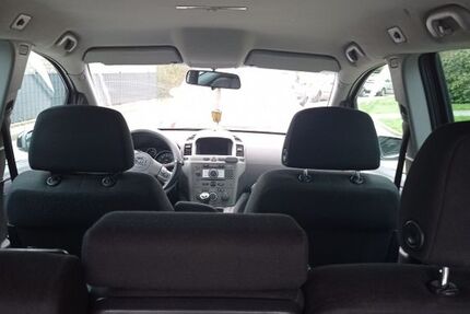 Opel Zafira 207.000 km 2.800 &euro; heiligenhaus 42579