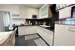 Modernisiertes 3-Parteienhaus mit Maisonette und Gartenanteil nahe Centro - Mehrfamilienhaus, Wohnhaus Oberhausen Osterfeld | Angebot:26835909