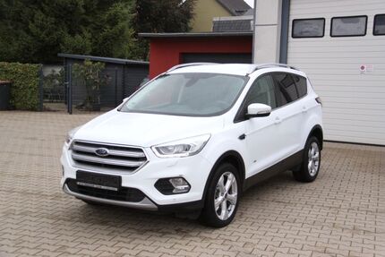 Ford Kuga 217.500 km 12.450 € Velbert 42549