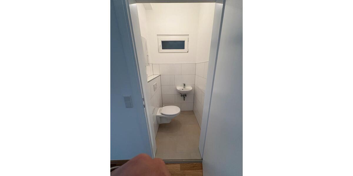 Etagenwohnung Düsseldorf Derendorf - 3 Zimmer, 96 m&sup2;, 1.750&euro; | Angebot:25420377