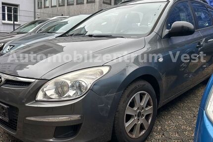 Hyundai i30 155.000 km 2.980 € Recklinghausen 45657