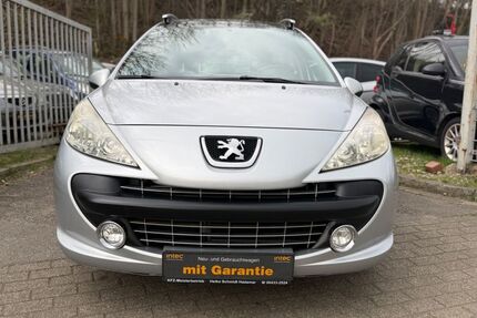 Peugeot 207 130.257 km 2.999 &euro; Essen 45145