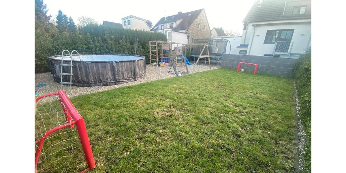 Doppelhaushälfte Duisburg Huckingen - 7 Zimmer, 120 m&sup2;, 575.000&euro; | Angebot:26367555