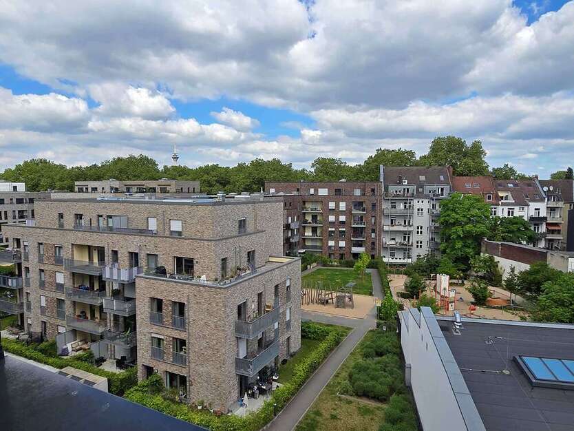 Wohnung zum Mieten in Düsseldorf 2.240 € 112 m²
