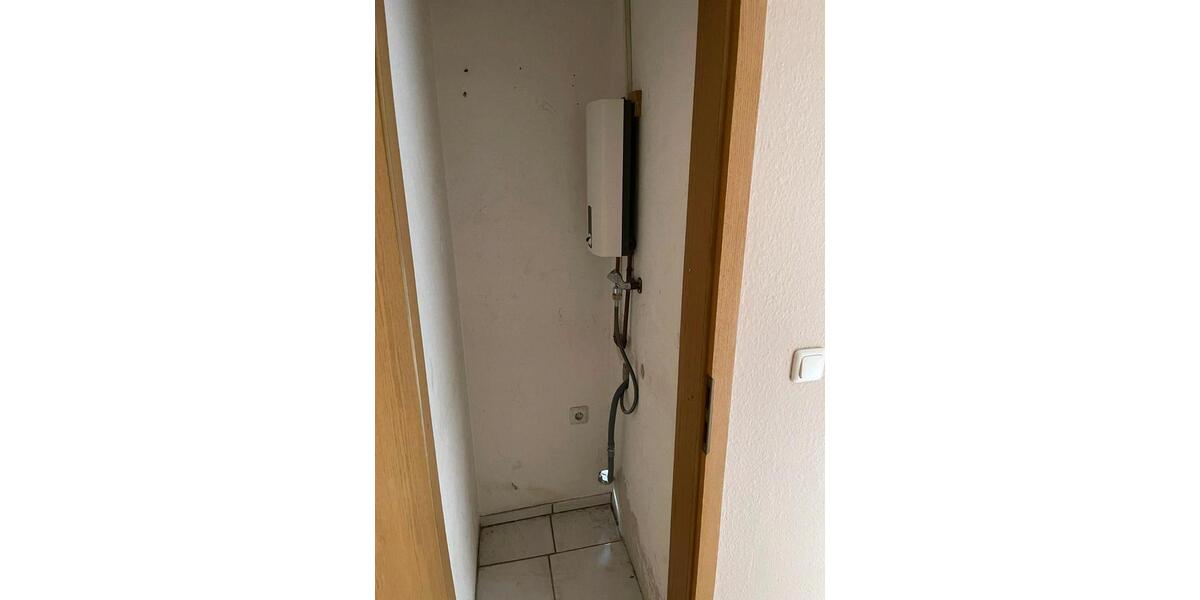 Etagenwohnung Krefeld Benrad - 2 Zimmer, 55 m&sup2;, 99.000&euro; | Angebot:26169707