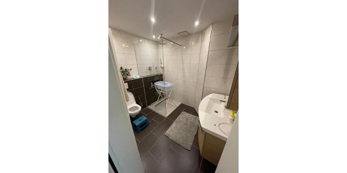 Erdgeschoßwohnung Duisburg Walsum - 4 Zimmer, 126 m&sup2;, 269.000&euro; | Angebot:26086102