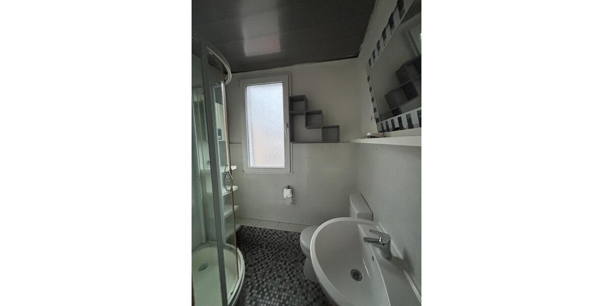 Erdgeschoßwohnung Oberhausen - 3.5 Zimmer, 64 m&sup2;, 445&euro; | Angebot:25438693