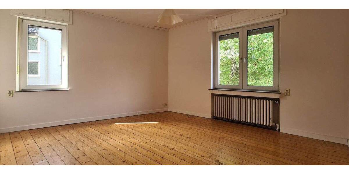 Etagenwohnung Bochum Harpen - 6 Zimmer, 133 m&sup2;, 230.000&euro; | Angebot:24390098