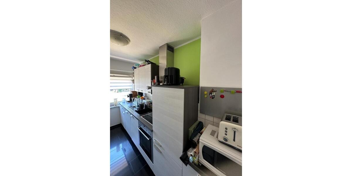 Moderne Wohnung in guter Lage von Buer zimmer