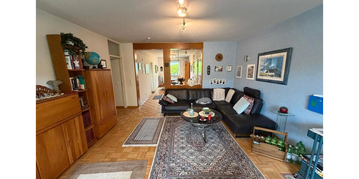 Etagenwohnung Duisburg Rheinhausen - 5 Zimmer, 93 m&sup2;, 249.000&euro; | Angebot:26588525