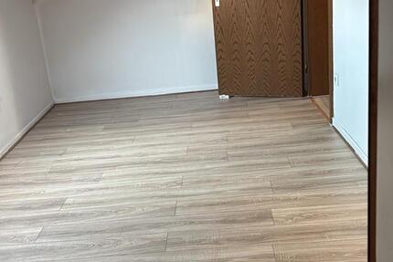 Wohnung Oberhausen - 2 Zimmer, 45 m&sup2;, 650&euro; | Angebot:26359720