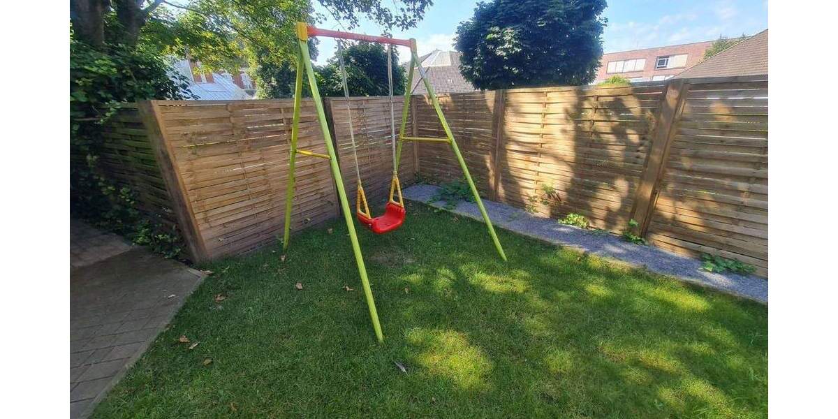 Gepflegtes Mehrfamilienhaus mit gesicherten Mieteinnahmen zimmer