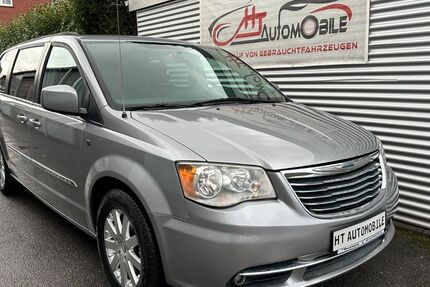 Chrysler Grand Voyager 184.500 km 11.599 &euro; Marl 45770